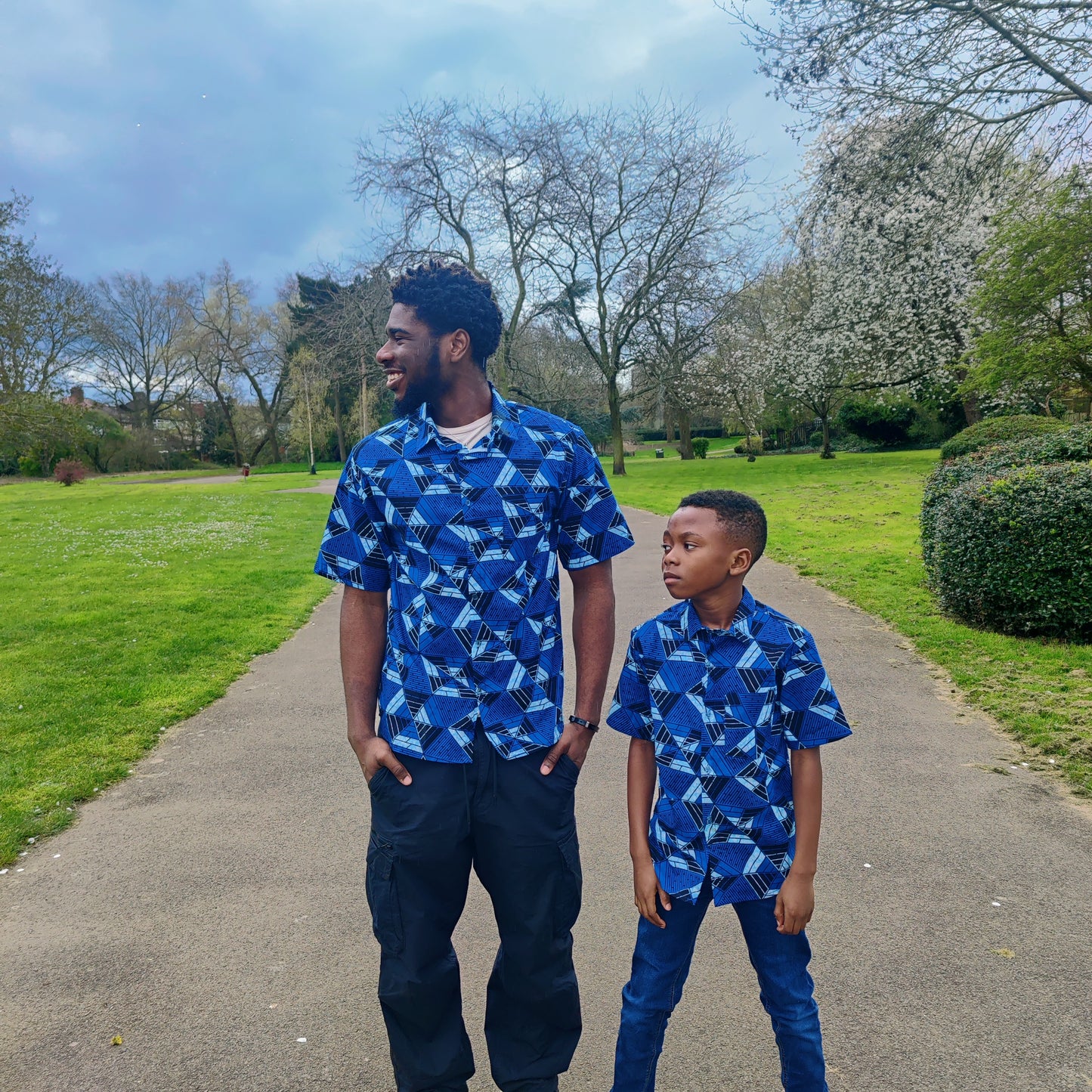 Men's African Print Short Sleeve Shirt/ Blue