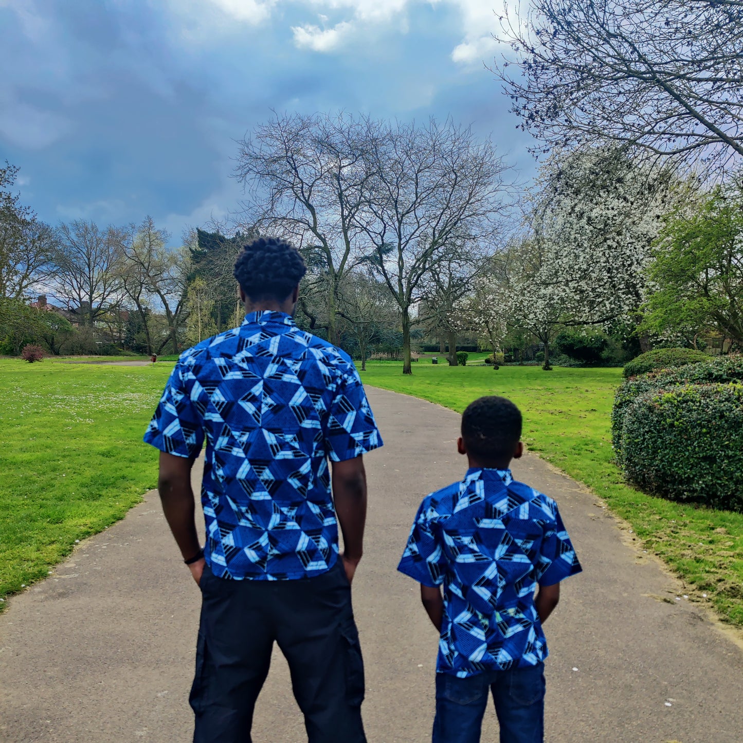 Men's African Print Short Sleeve Shirt/ Blue