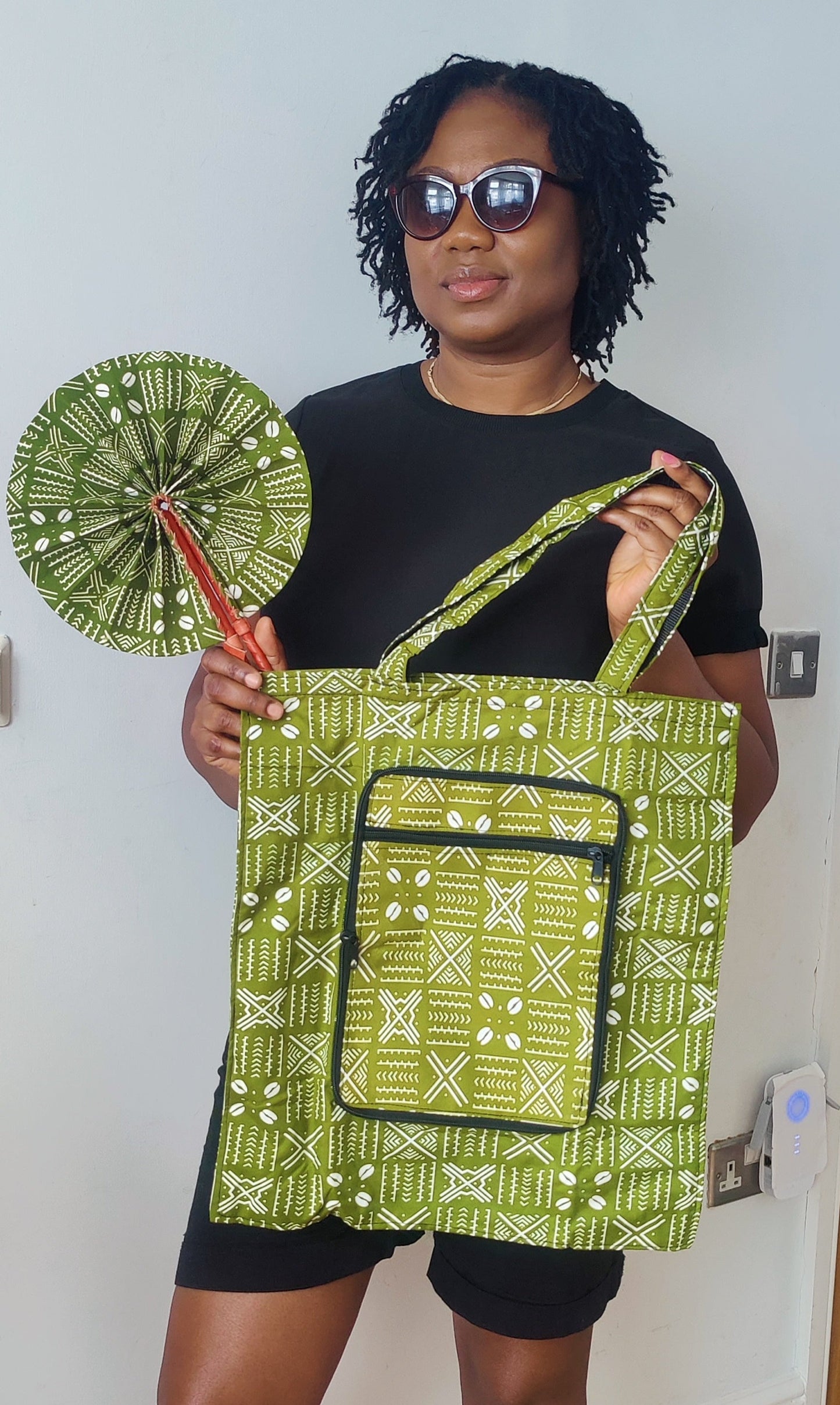 Shopper Bag and Fan Set