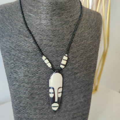 Africa Handmade Bone Pendants Necklace//Unisex