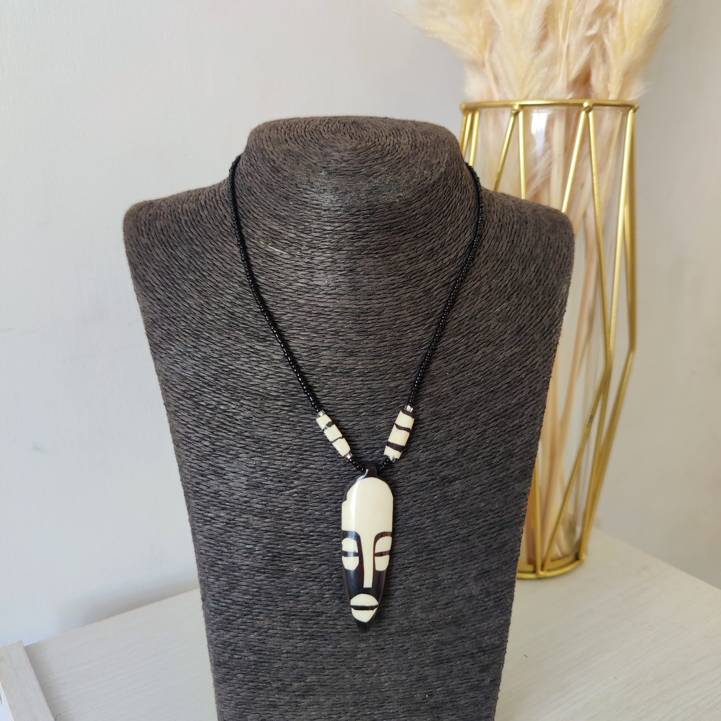 Africa Handmade Bone Pendants Necklace//Unisex